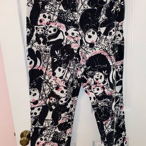 Lilly Pulitzer Panda WWF rare pants